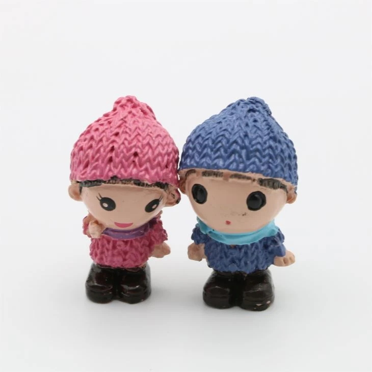 FIGURINE